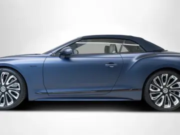 Bentley Continental GTC Mulliner Akrapovic