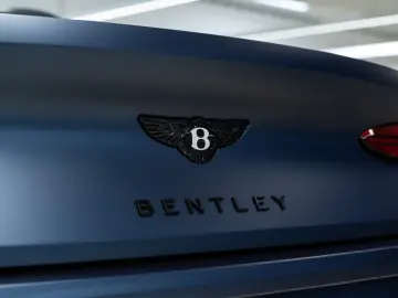 Bentley Continental GTC Mulliner Akrapovic