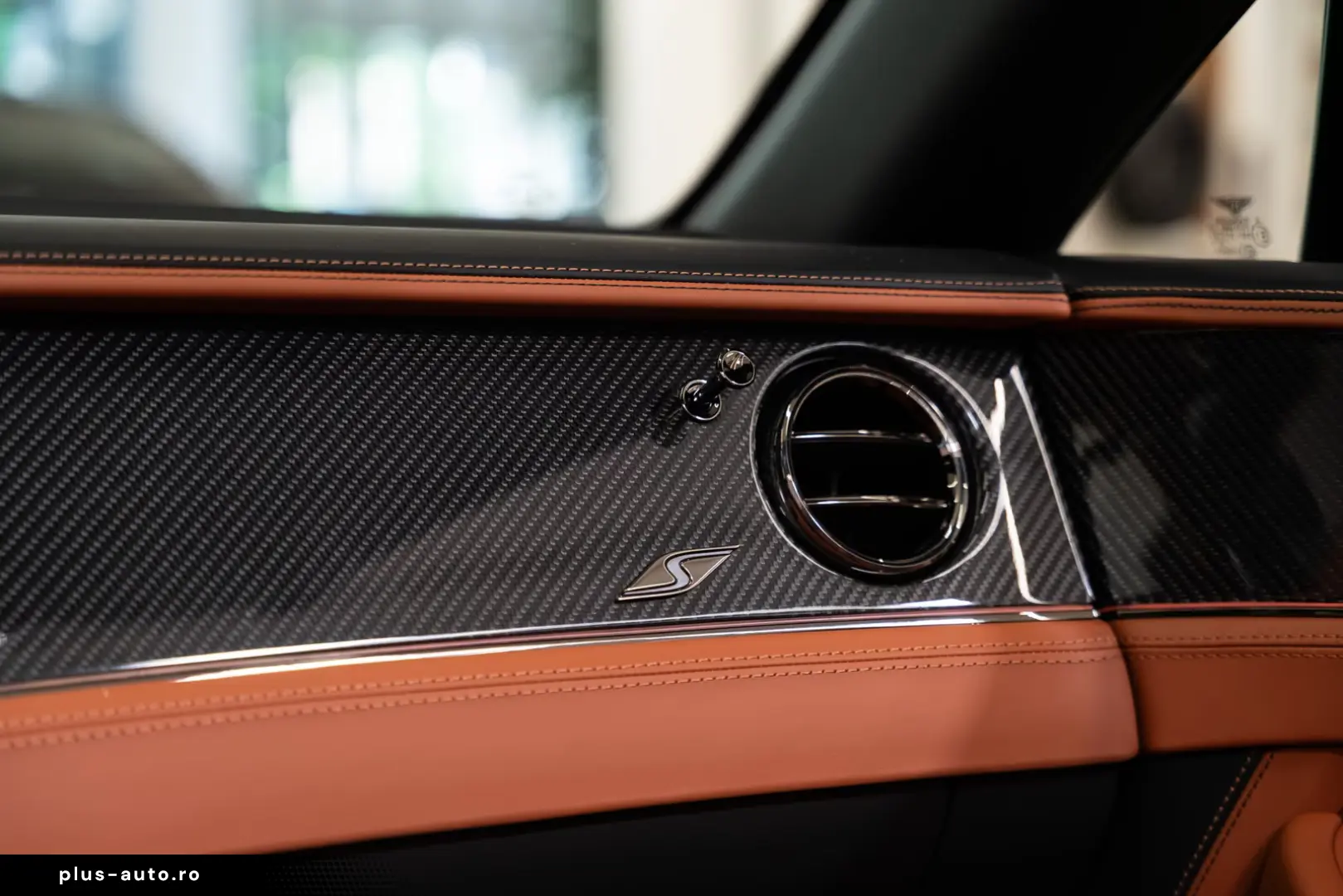 BENTLEY Continental GTC 2026 — imagine 11