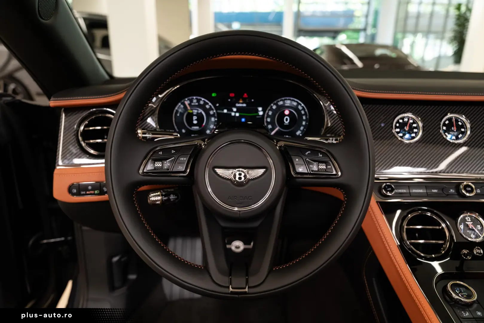 BENTLEY Continental GTC 2026 — imagine 12