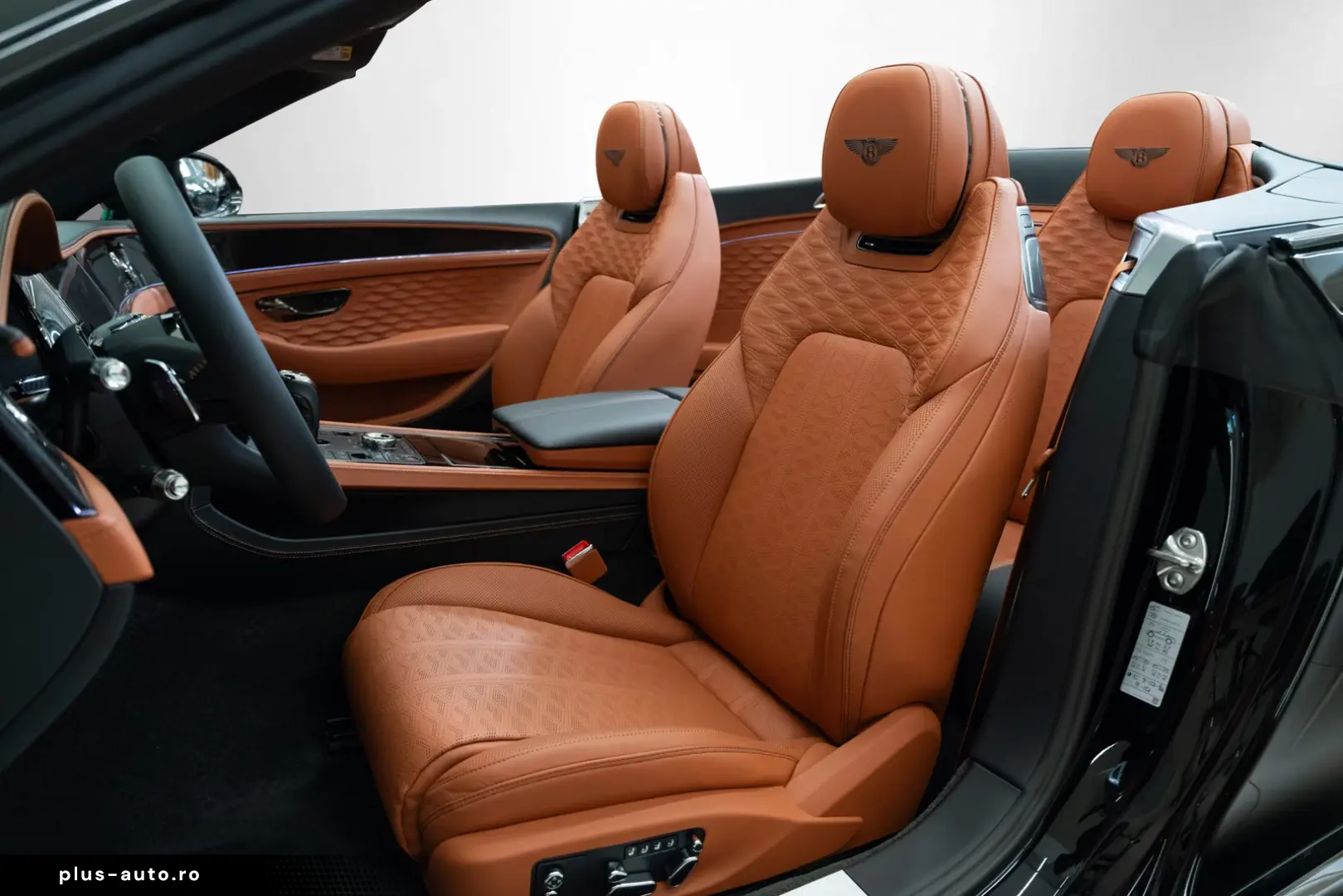 BENTLEY Continental GTC 2026 — imagine 5