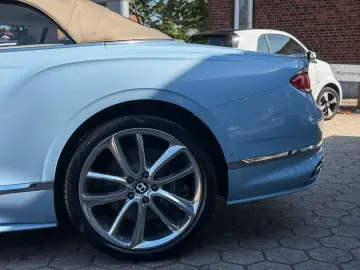 BENTLEY Continental GTC Mulliner   Jetstream II   Naim
