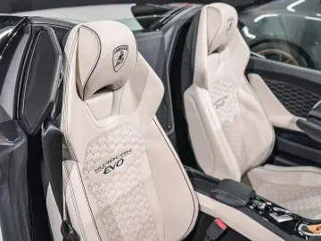 Lamborghini Huracan EVO