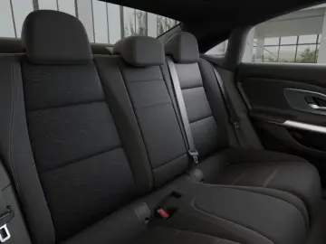 Mercedes-Benz CLA 250 - electric
