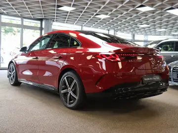 Mercedes-Benz CLA 250 AMG - LINE  Electric