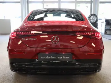 Mercedes-Benz CLA 250 AMG - LINE  Electric
