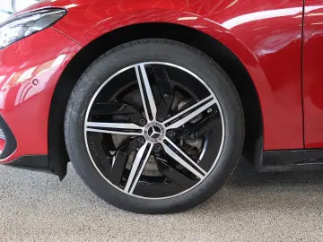 Mercedes-Benz CLA 250 AMG - LINE  Electric