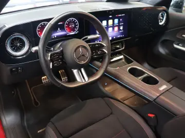 Mercedes-Benz CLA 250 AMG - LINE  Electric