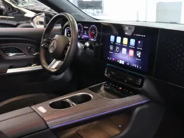 Mercedes-Benz CLA 250 AMG - LINE  Electric
