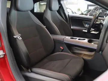 Mercedes-Benz CLA 250 AMG - LINE  Electric