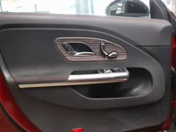 Mercedes-Benz CLA 250 AMG - LINE  Electric