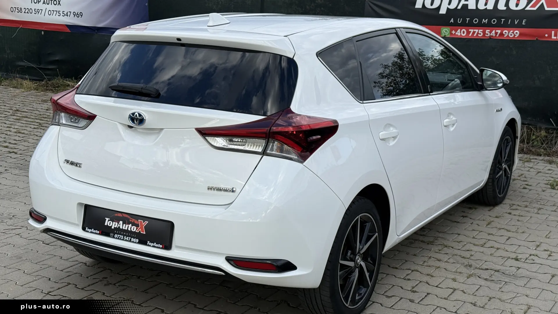 1.8   Alcantara   Keyless   2 Seturi Jante   RAR Efectuat