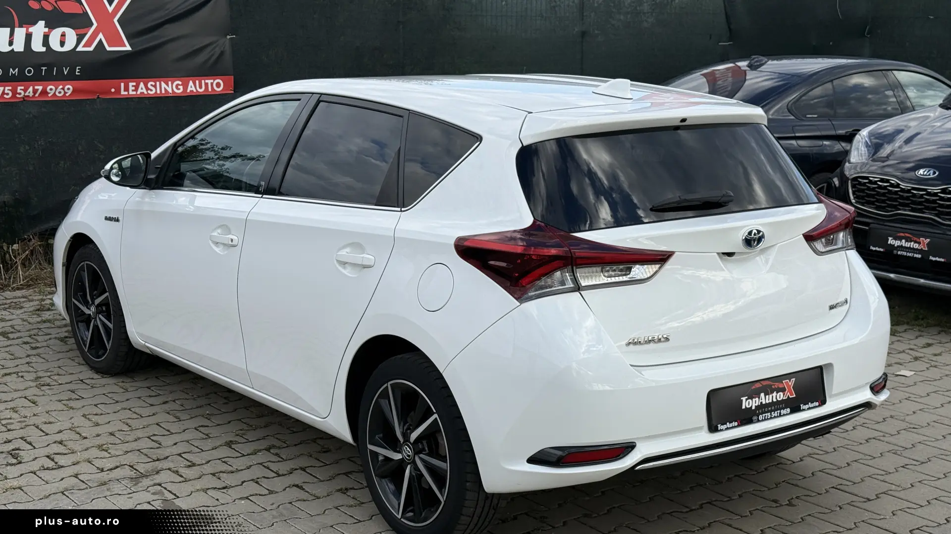 1.8   Alcantara   Keyless   2 Seturi Jante   RAR Efectuat