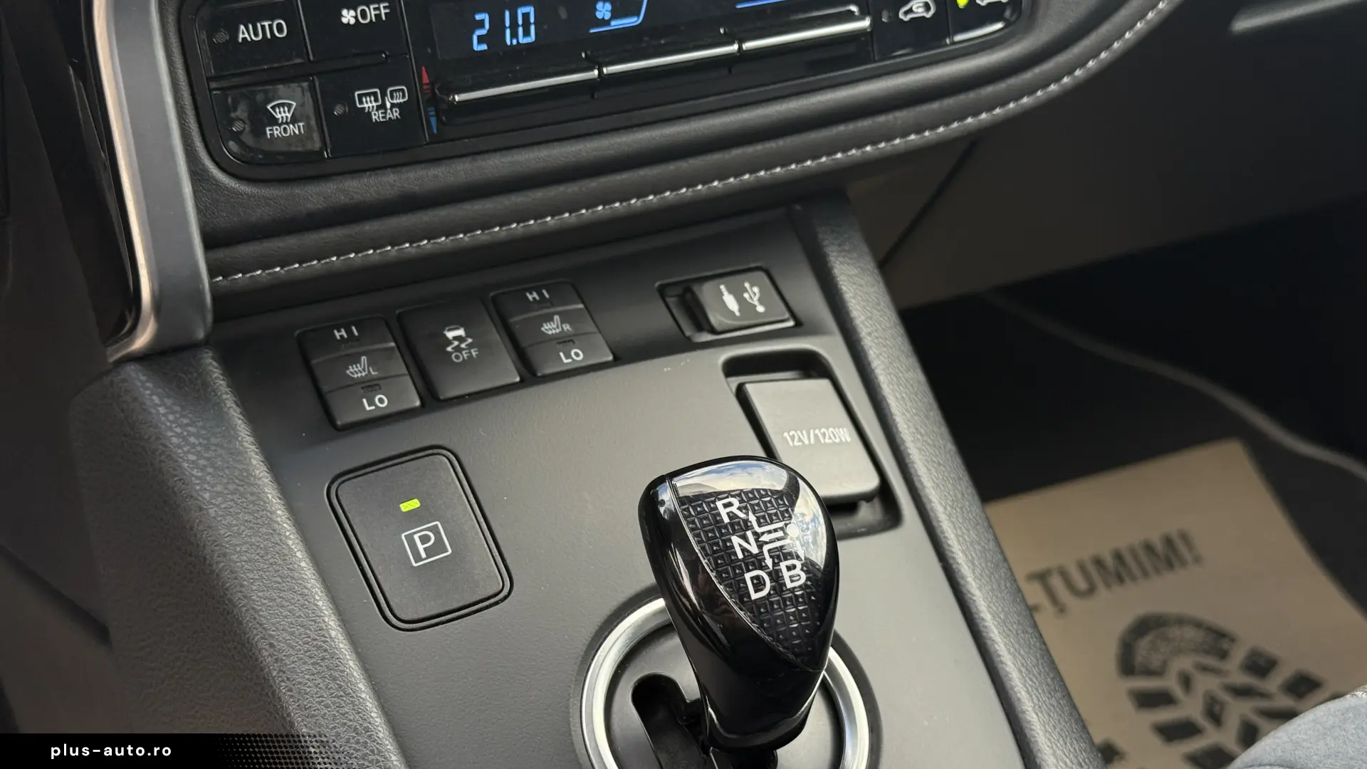 1.8   Alcantara   Keyless   2 Seturi Jante   RAR Efectuat
