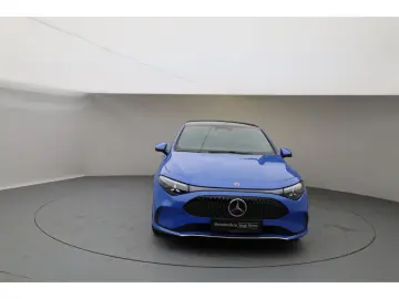 Mercedes-Benz CLA 200 - Electric