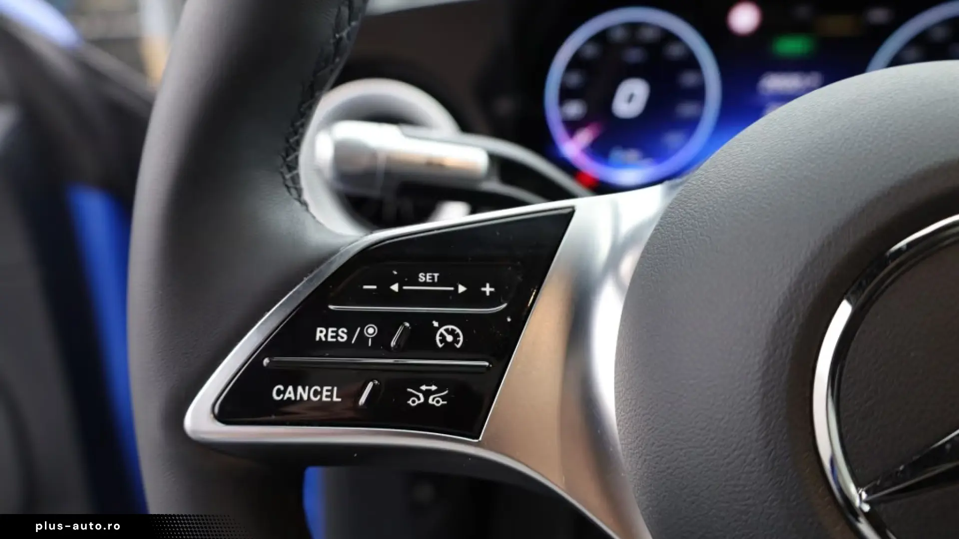 Mercedes-Benz CLA 200 - Electric