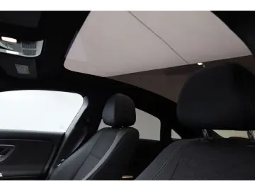Mercedes-Benz CLA 200 - Electric
