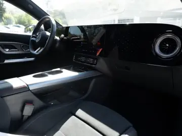 Mercedes-Benz CLA 250 - Electric