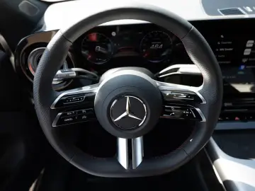 Mercedes-Benz CLA 250 - Electric