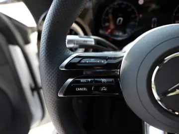 Mercedes-Benz CLA 250 - Electric