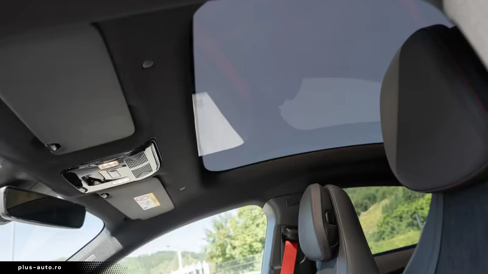 Mercedes-Benz CLA 250 - Electric