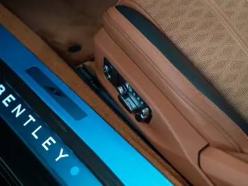 Bentley Continental GTC S