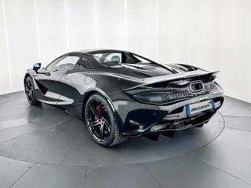 McLaren 750S Spider MY27