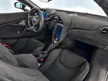 McLaren 750S Spider MY27