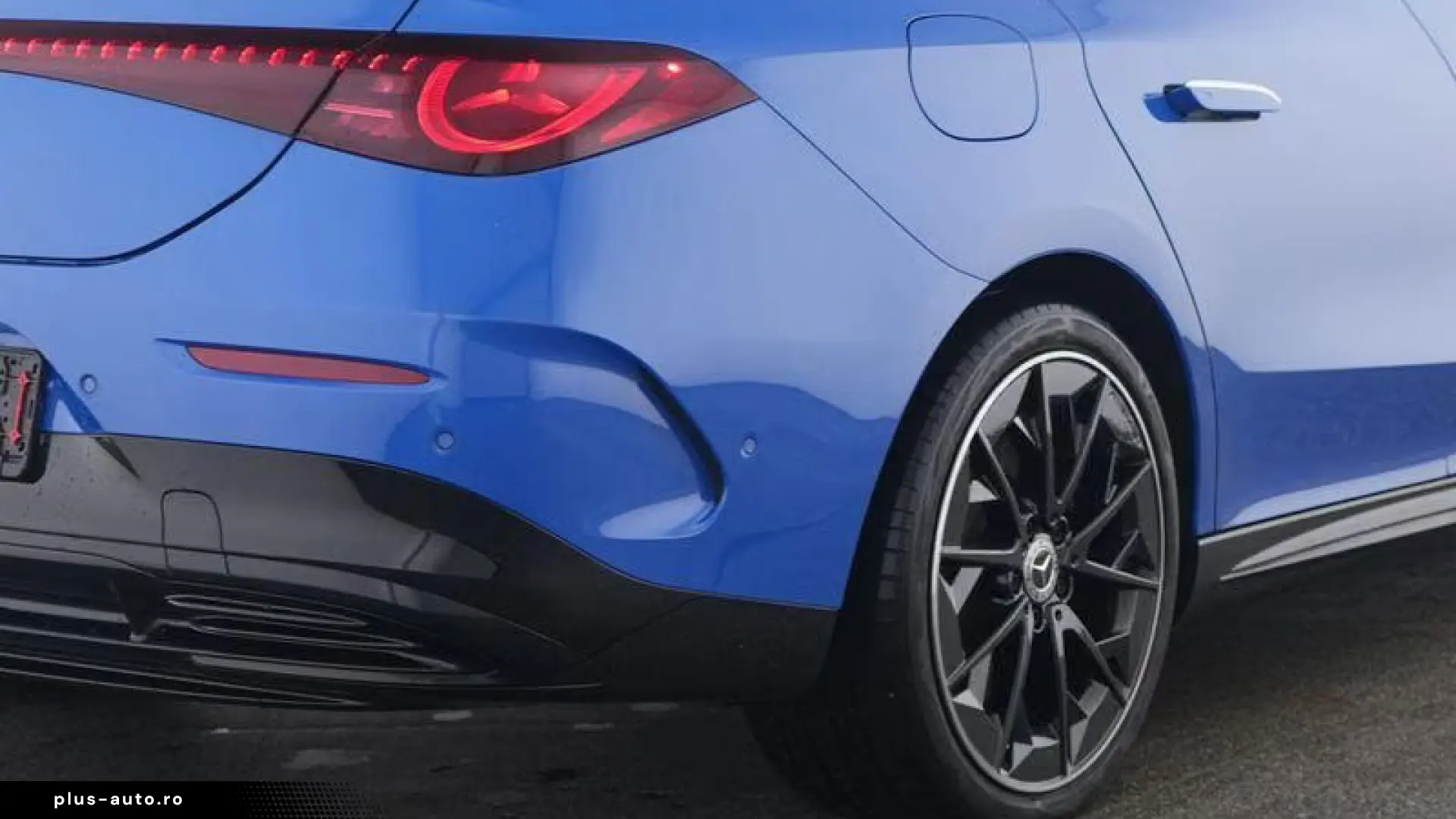Mercedes-Benz CLA 250 - Electric