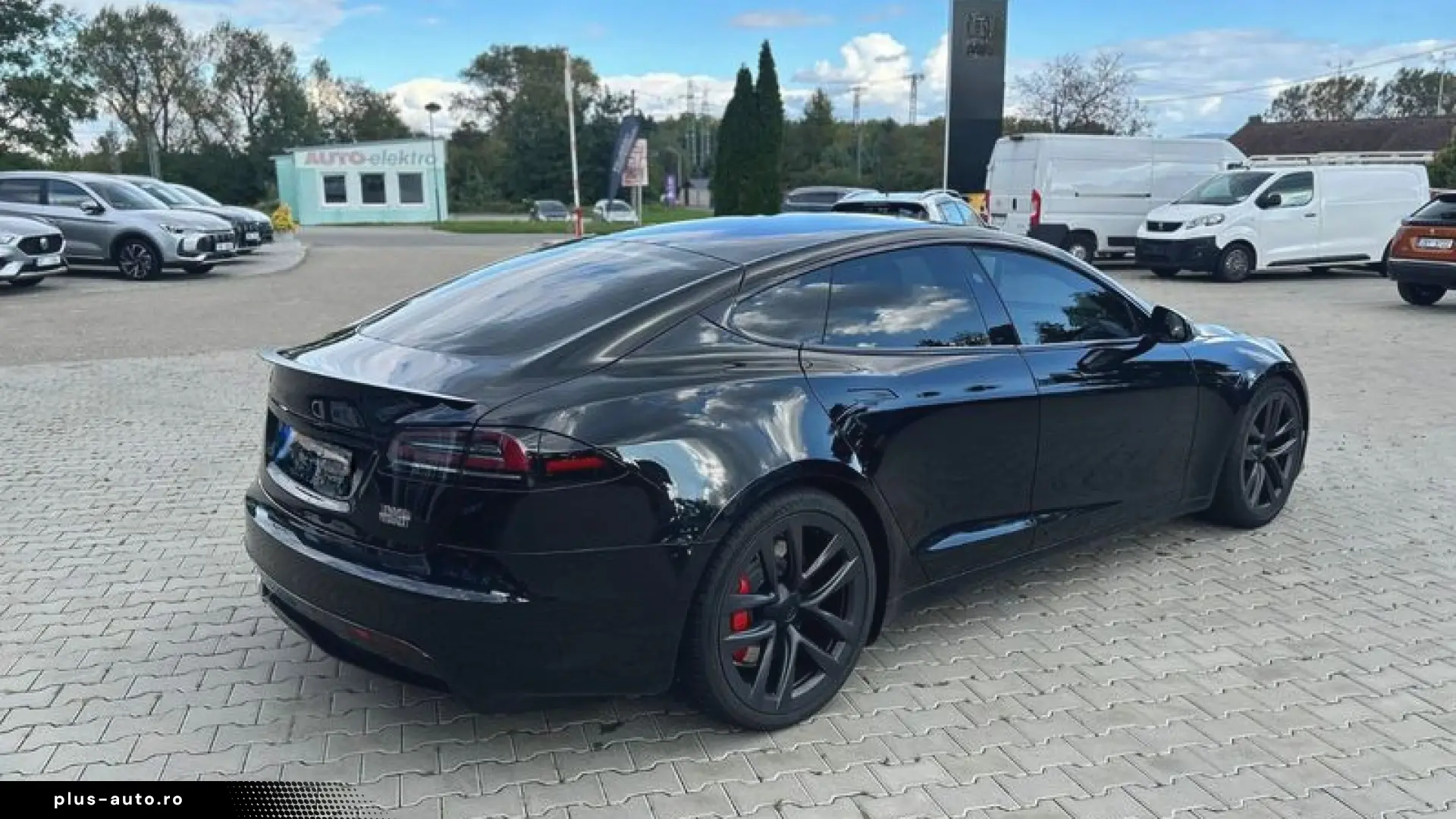 Tesla Model S