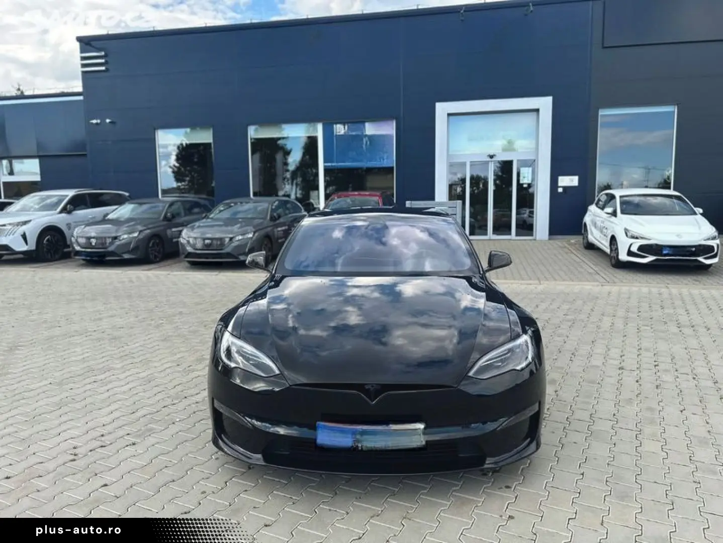 Tesla Model S