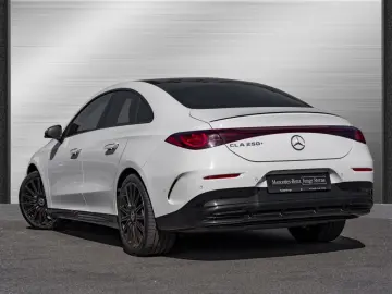 Mercedes-Benz CLA 250 - Electric