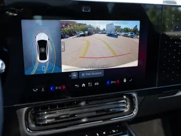 Mercedes-Benz CLA 250 - Electric
