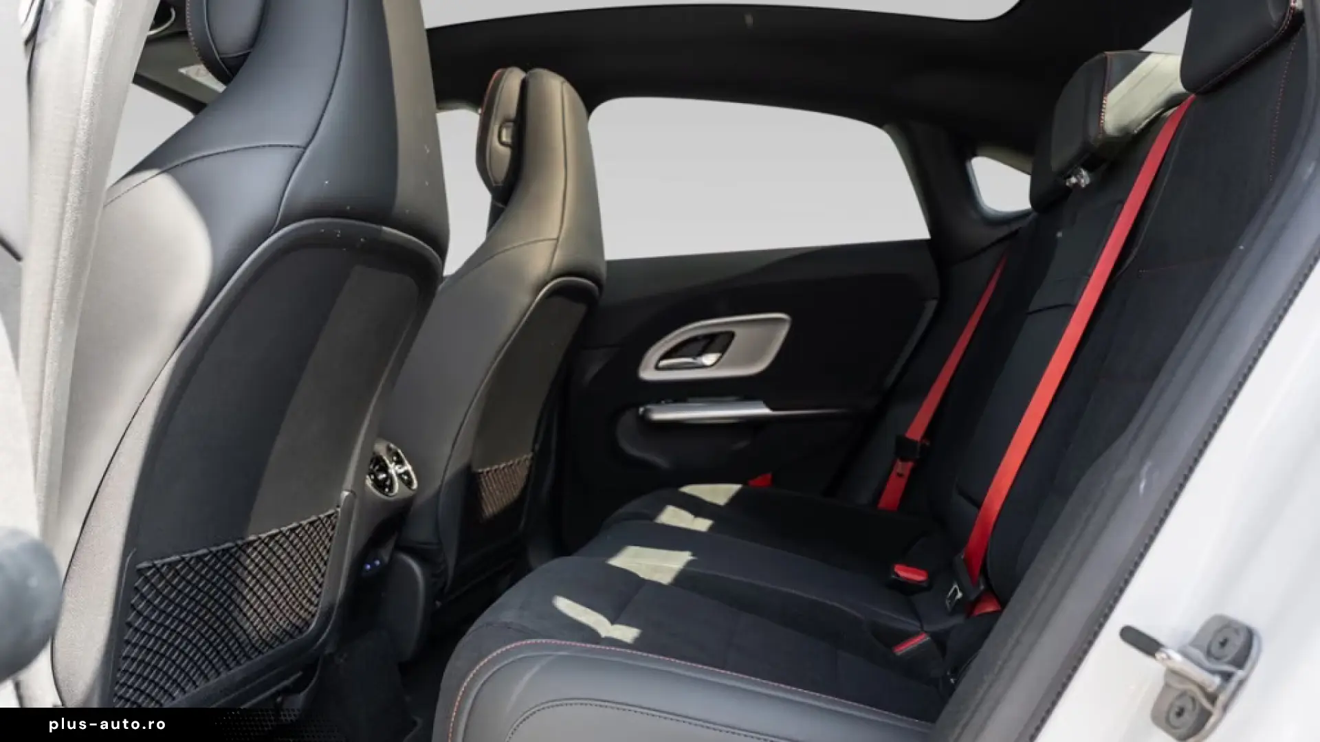 Mercedes-Benz CLA 250 - Electric