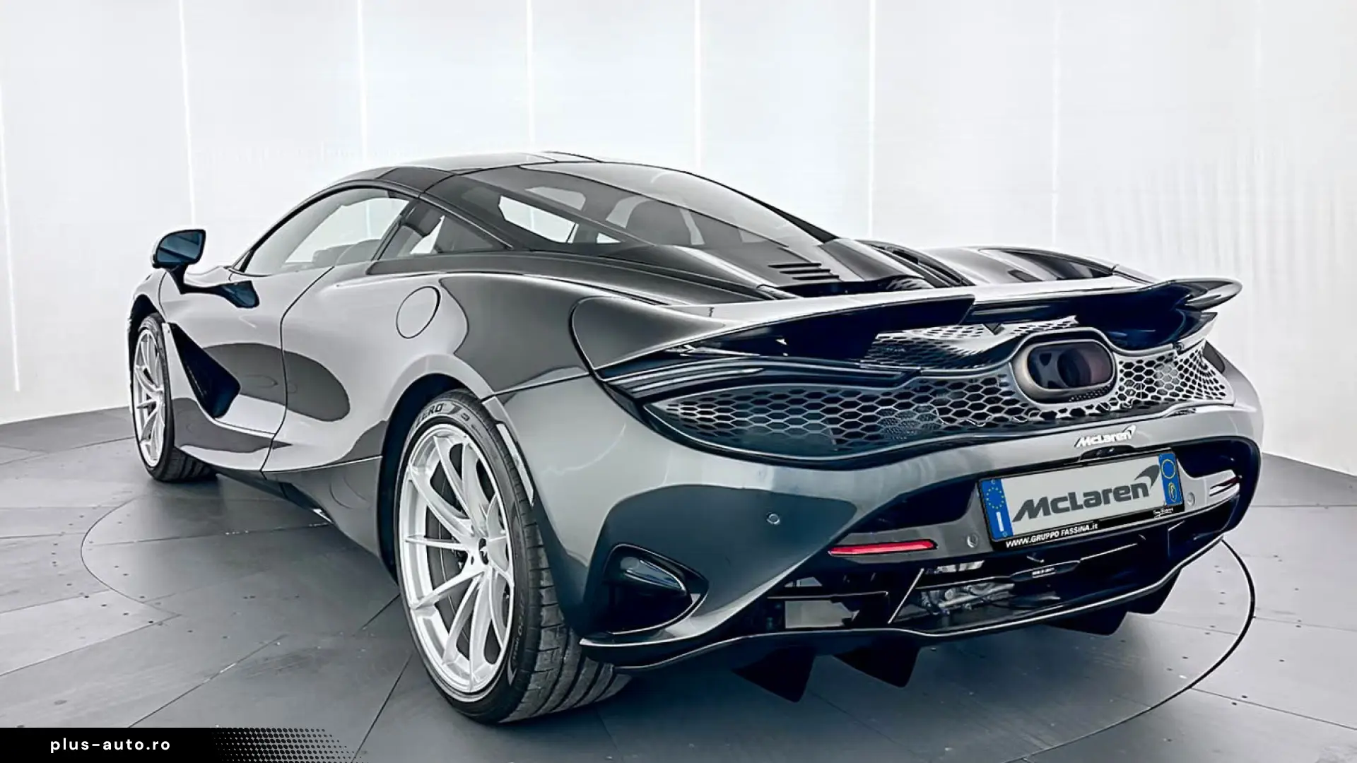 McLaren 750S Coupé