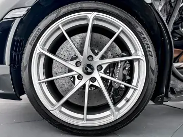 McLaren 750S Coupé