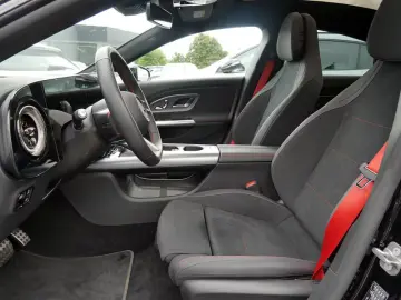 Mercedes-Benz CLA 250 - Electric