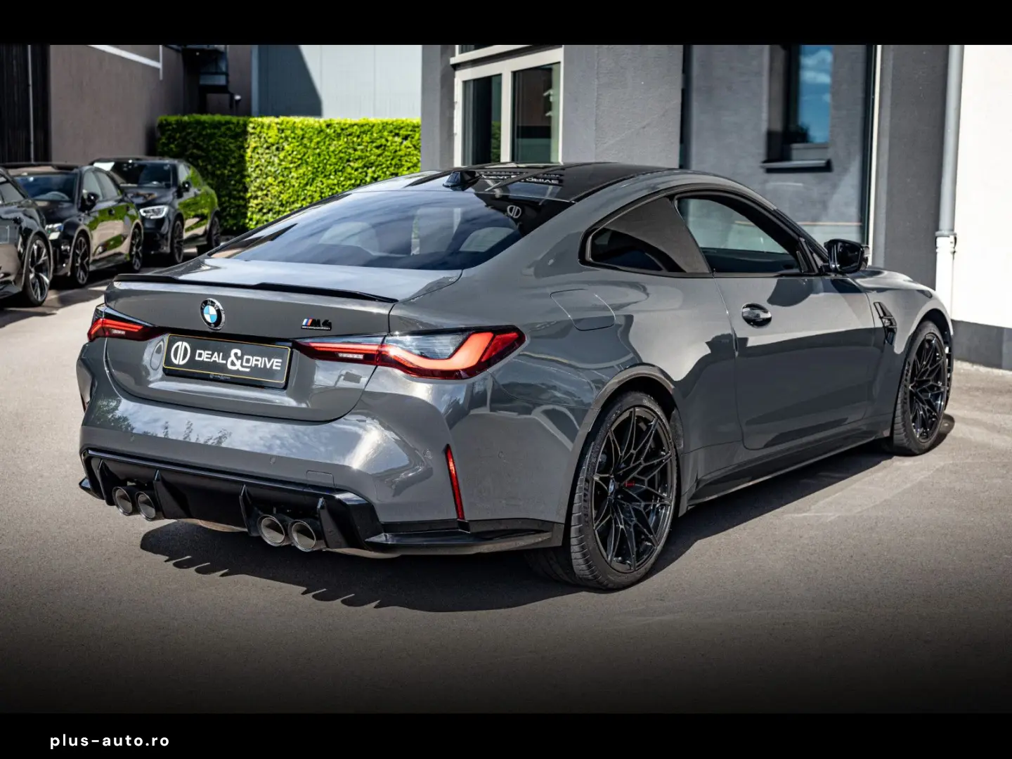 BMW M4 COMPETITION COUPE M XDRIVE DRAVITGRAU CARBON