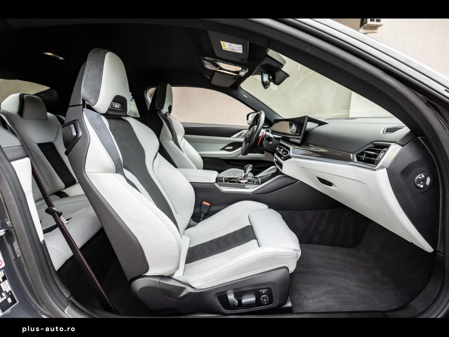 BMW M4 COMPETITION COUPE M XDRIVE DRAVITGRAU CARBON
