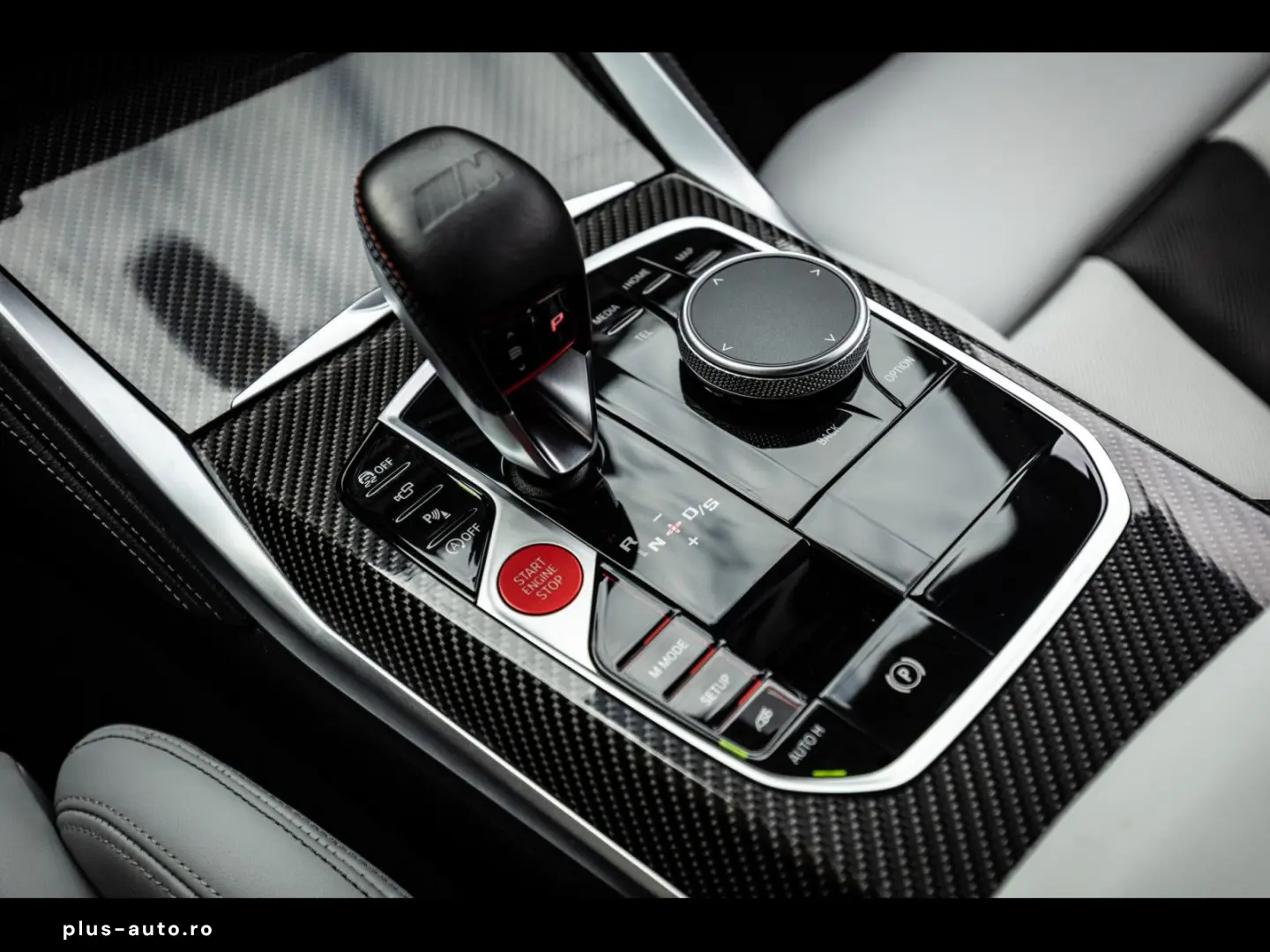 BMW M4 COMPETITION COUPE M XDRIVE DRAVITGRAU CARBON