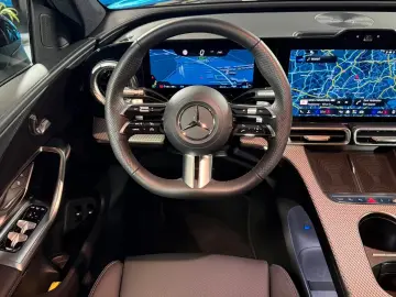 Mercedes-Benz GLC 400 - Electric