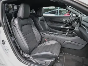 FORD Mustang 5.0 Ti-VCT V8 GT Aut. Navi  B&O  Kamera