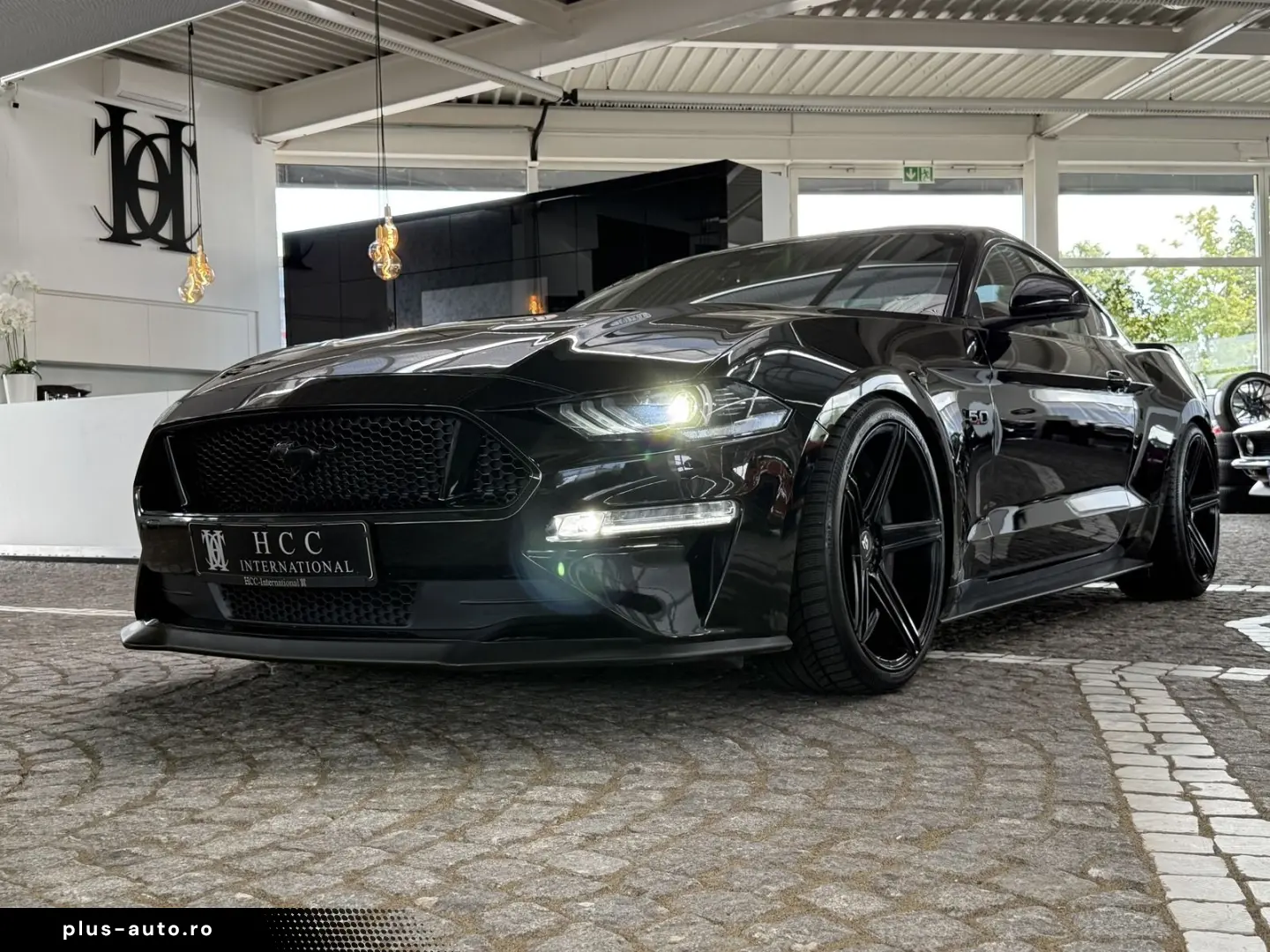 FORD Mustang GT V8 Fastback Aut.   KW V3 Leder rot