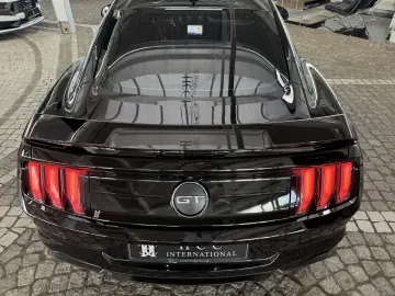 FORD Mustang GT V8 Fastback Aut.   KW V3 Leder rot