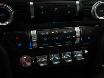 FORD Mustang Mach 1 5.0 V8 LEDER B&O 19-ZOLL NAVI