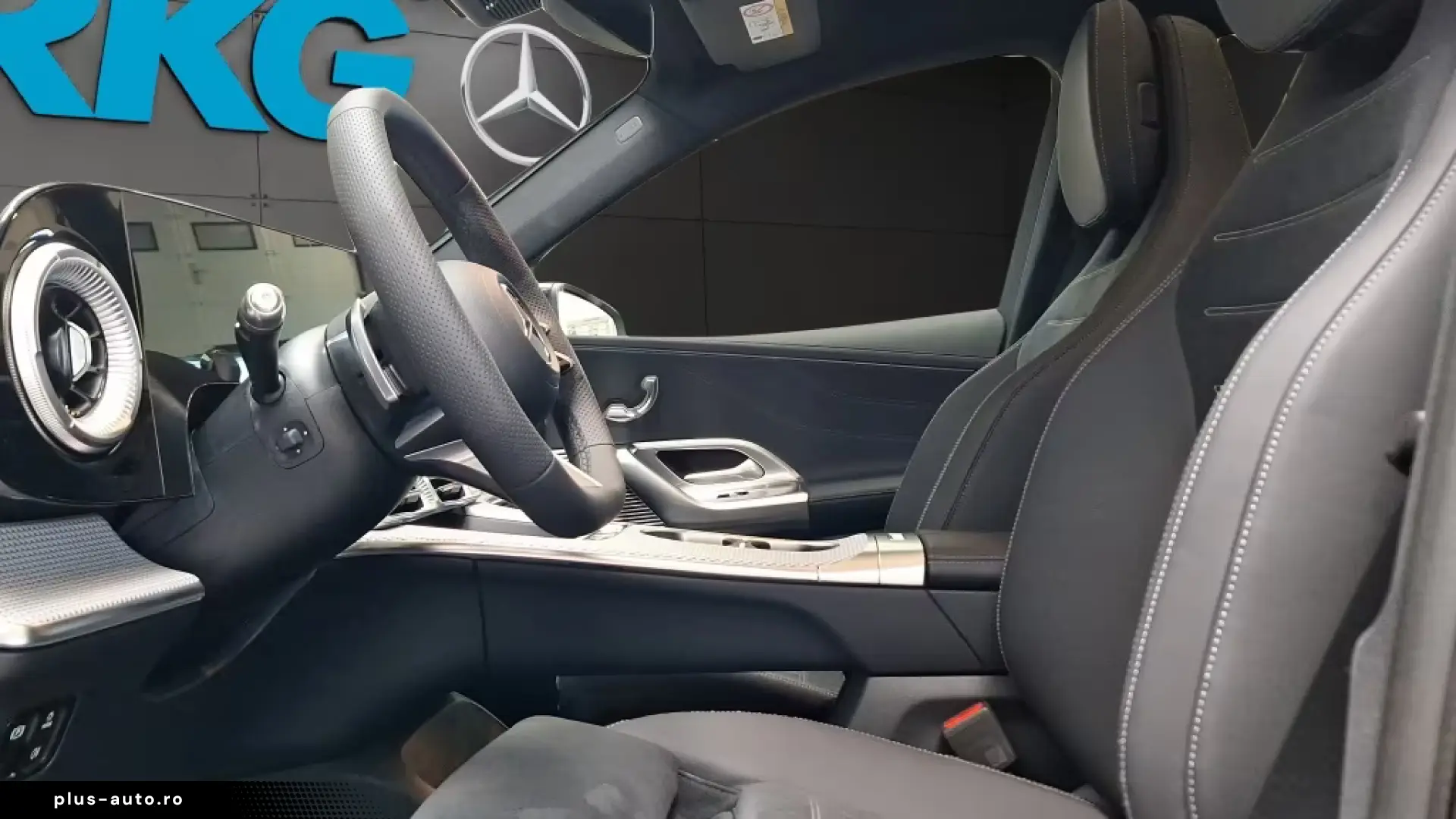 Mercedes-Benz GLC 400 - Electric