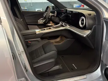 Mercedes-Benz GLC 400 - Electric