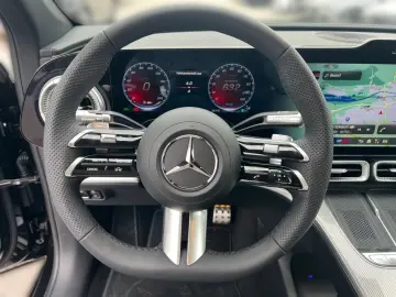 Mercedes-Benz GLC 400 - Electric