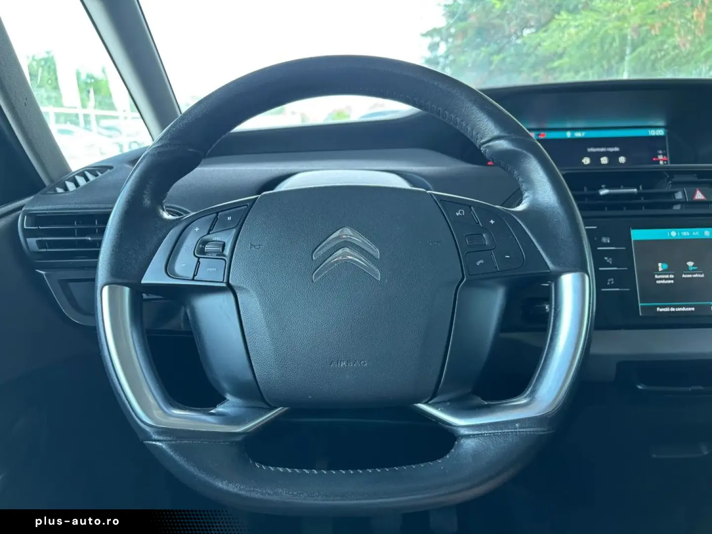 Citroen C4-Grand-Space-Tourer