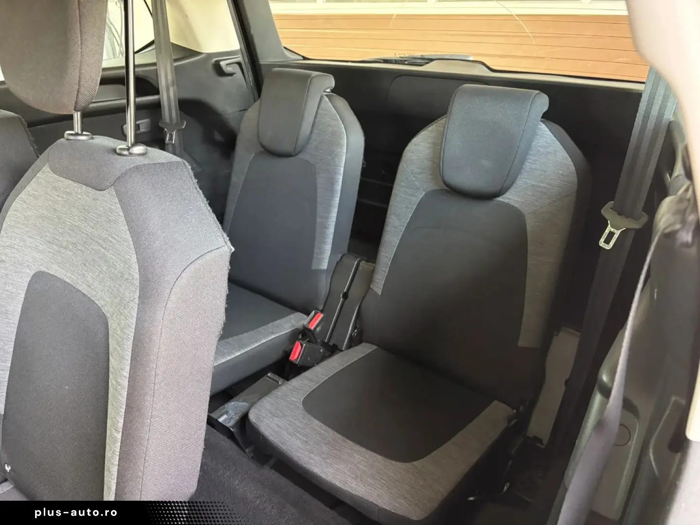 Citroen C4-Grand-Space-Tourer